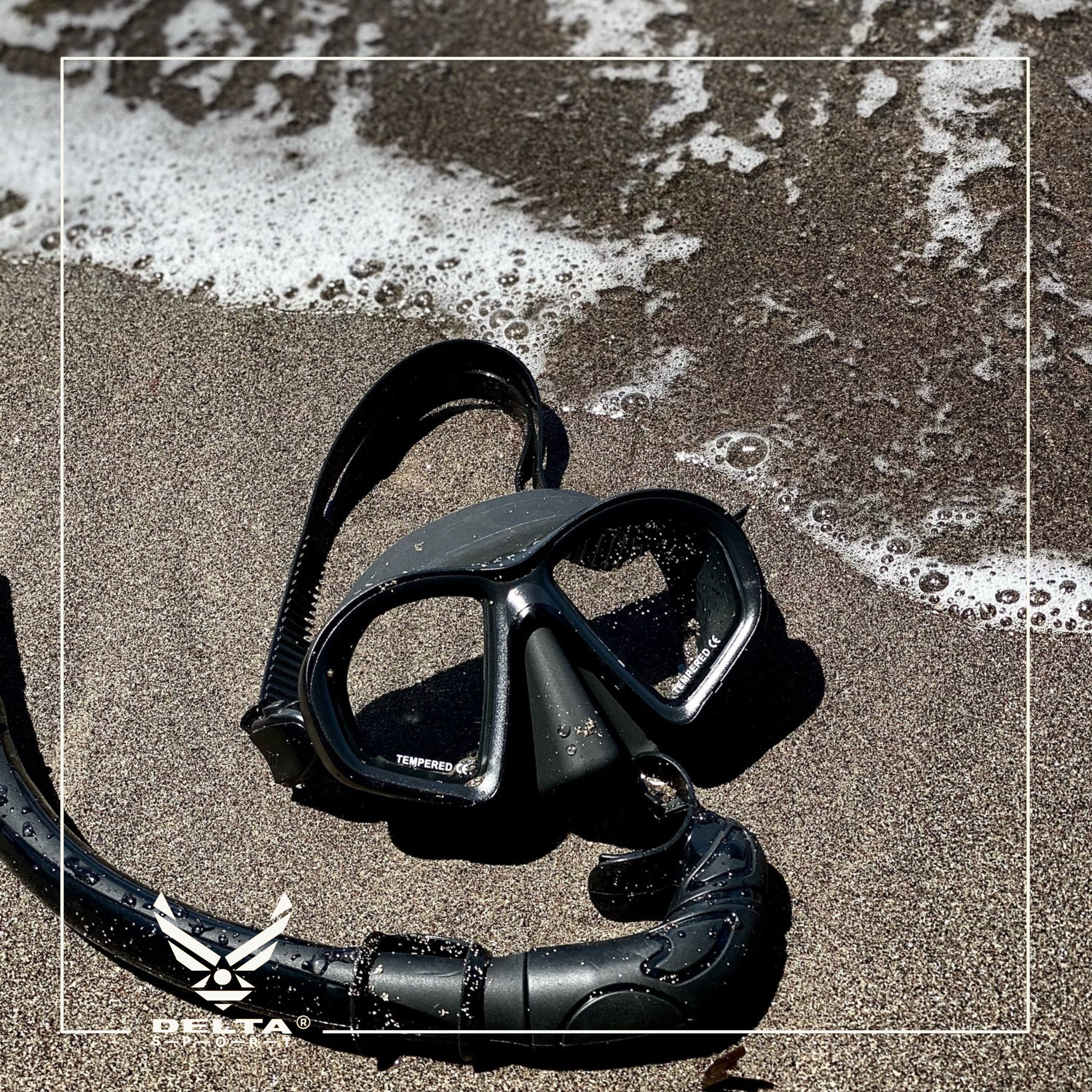 🔹Hardshell Diving Mask Box.